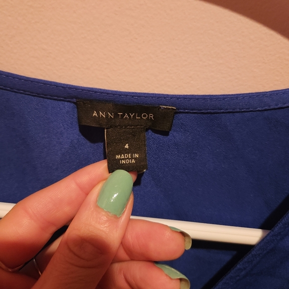 Ann Taylor blouse - Picture 2 of 2